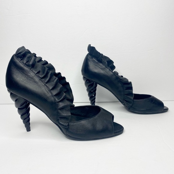 Jeffrey Campbell ‘Michelle’ Leather Unicorn Heels - Picture 6 of 11
